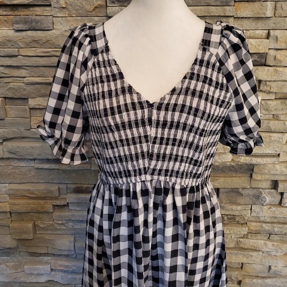 Black Gingham Dress - Picture 4 of 10
